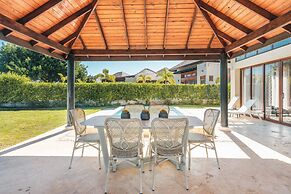 Elegant Villa w Pool at Green Village ABB