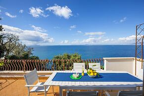 YourHome - Tramonto sul Golfo Apartment