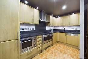 The Vauxhall Hideout - Comfy 2bdr Flat With Balcony