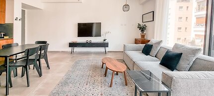 Geula Solaire in Tel Aviv-yafo