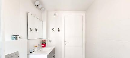 Geula Solaire in Tel Aviv-yafo