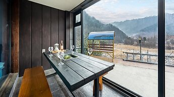 Gapyeong Poin Poolvilla Pension