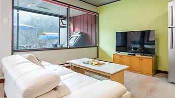 Gapyeong Poin Poolvilla Pension