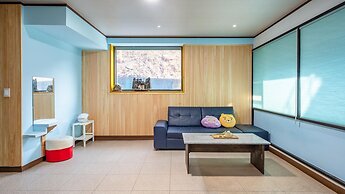 Gapyeong Poin Poolvilla Pension