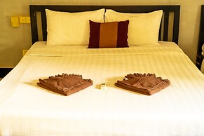 Lok Taneuy Residence