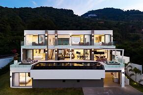 Luxury 5 Bedroom Modern Villa - KBR17