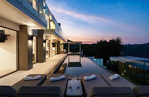 Luxury 5 Bedroom Modern Villa - KBR17