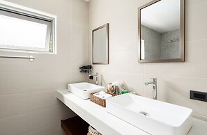 Luxury 5 Bedroom Modern Villa - KBR17