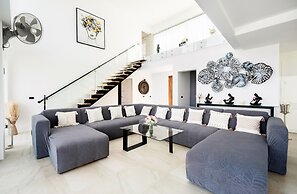 Luxury 5 Bedroom Modern Villa - KBR17