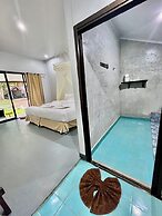 Long Beach Club Krabi