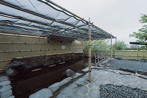 Hakusui Onsen Takenokura Sansou