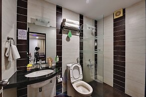 Click Hotel Yuvraj