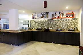Click Hotel Yuvraj