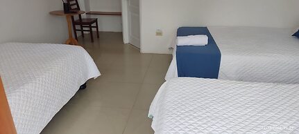 HOSPEDAJE DELFIN AZUL