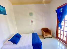 HOSPEDAJE DELFIN AZUL