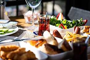 Çandarlı Resort Otel