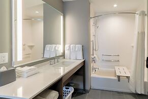 Staybridge Suites Pigeon Forge Smoky Mtns by IHG