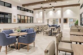 Staybridge Suites Pigeon Forge Smoky Mtns by IHG