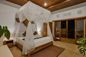 Ratni Ubud Villa