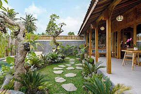 Ratni Ubud Villa
