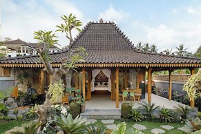 Ratni Ubud Villa