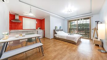 Taean Atirans Beach Pension