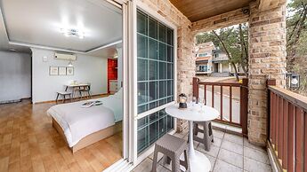 Taean Atirans Beach Pension