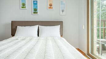 Taean Atirans Beach Pension