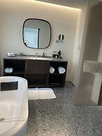 suzhouchangyuanyouxiongjiudian