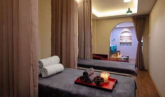 Skylark Boutique Hotel