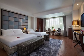 Skylark Boutique Hotel