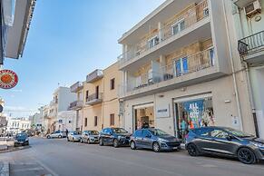 Marina Apartment 100m From Sea