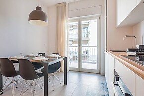 Marina Apartment 100m From Sea
