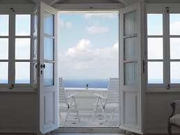 The Palm Rock Finikia Santorini