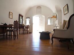 The Palm Rock Finikia Santorini