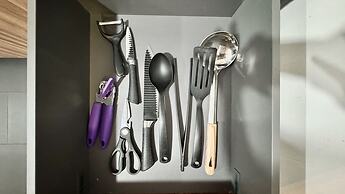 UNA Serviced Apartment by Manatidur