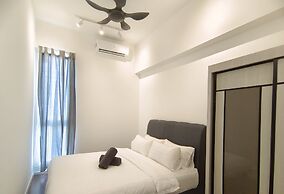 UNA Serviced Apartment by Manatidur
