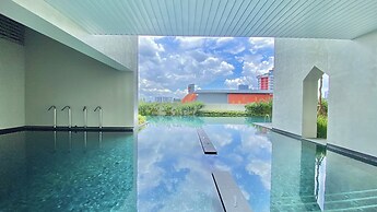 UNA Serviced Apartment by Manatidur