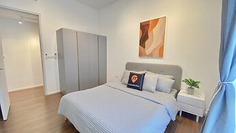 UNA Serviced Apartment by Manatidur