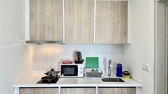 UNA Serviced Apartment by Manatidur