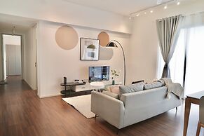 UNA Serviced Apartment by Manatidur