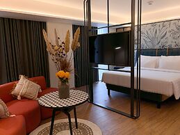 Luminor Hotel Legian Seminyak - Bali