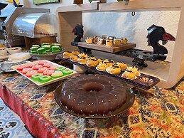 Luminor Hotel Legian Seminyak - Bali