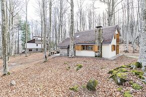 Family Chalet In Monte Amiata