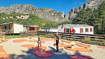 Camping La Pinatelle