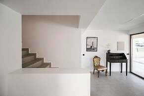 Chania Elegance Suites