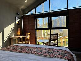 Hiraya Resort Hunza