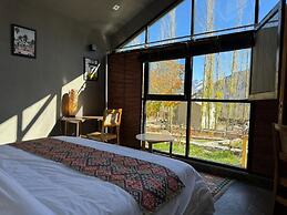 Hiraya Resort Hunza