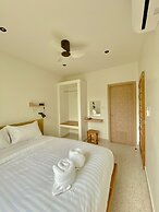 Calamint Residence Hotel