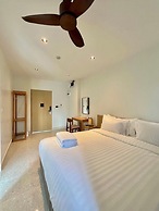 Calamint Residence Hotel